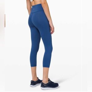 Lululemon wunder train 21” size 6